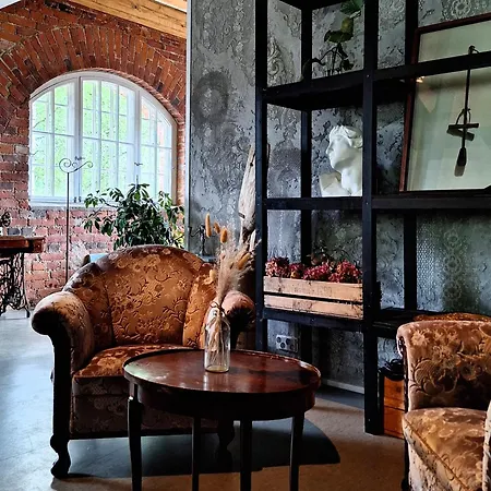 Tehdassaari Hq - Paeaekonttori Aparthotel