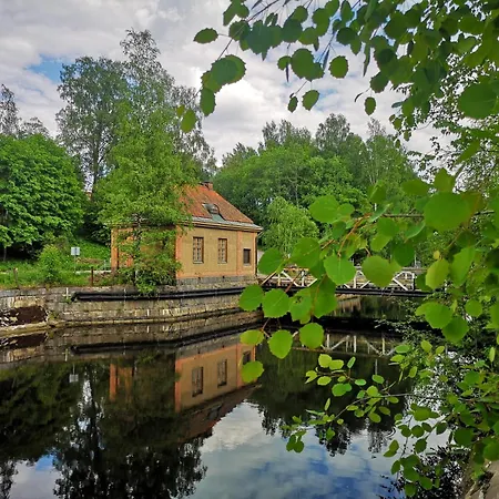 Tehdassaari Hq - Paeaekonttori Lejlighedshotel