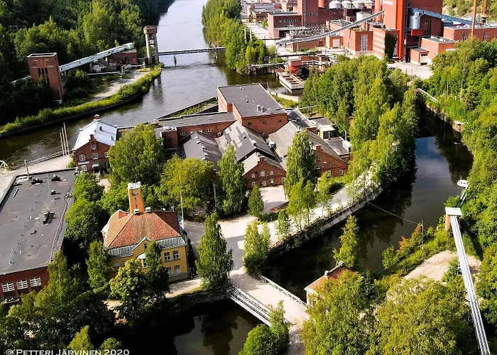 מלון דירות Tehdassaari Hq - Paeaekonttori