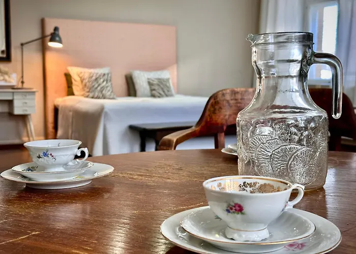 Tehdassaari Hq - Paeaekonttori