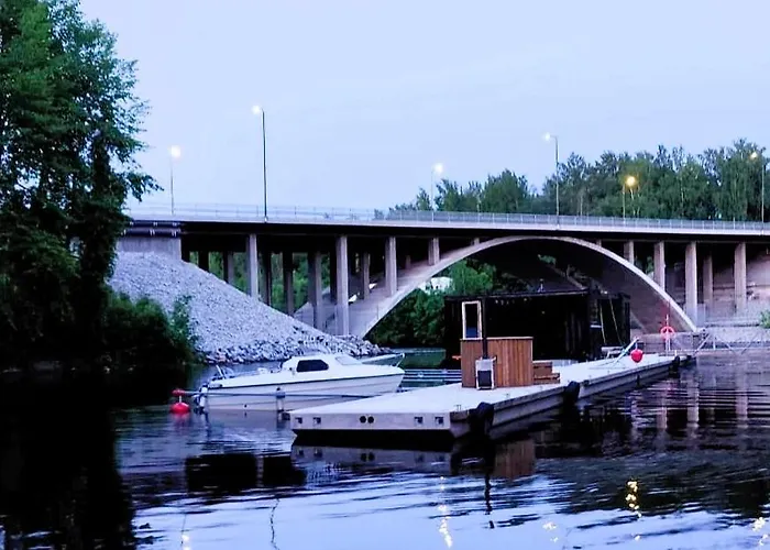 מלון דירות Tehdassaari Hq - Paeaekonttori *